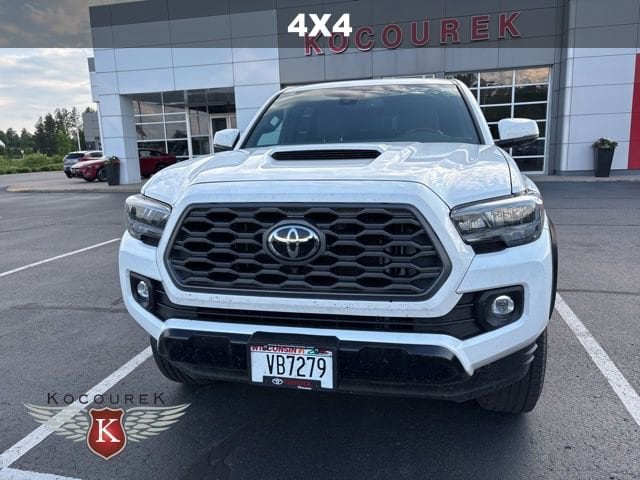 Used 2022 Toyota Tacoma TRD Sport with VIN 3TMCZ5AN6NM471441 for sale in Wausau, WI
