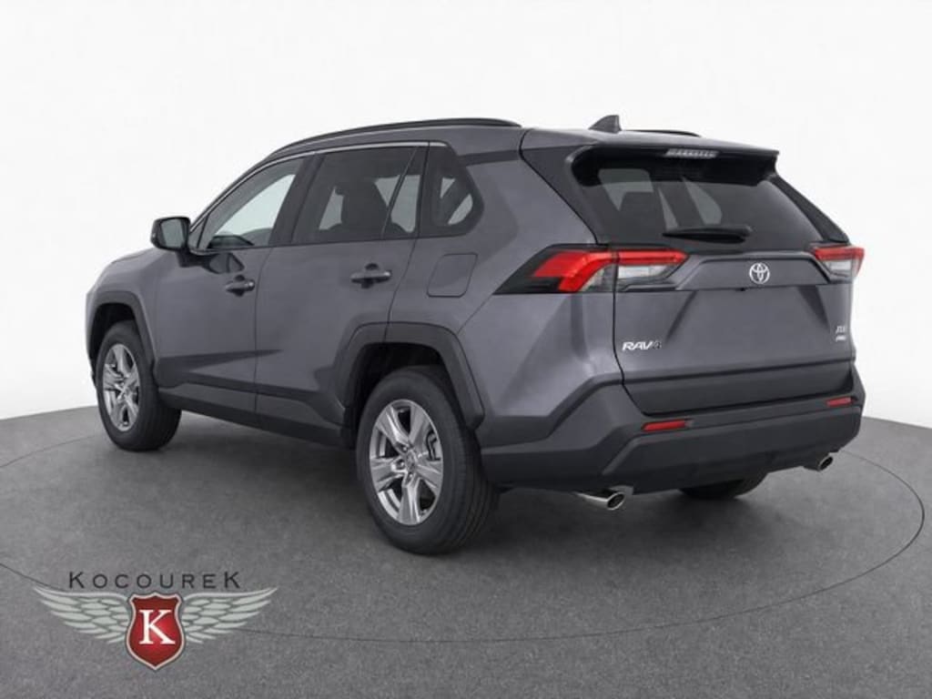 Used 2025 Toyota RAV4 XLE SUV