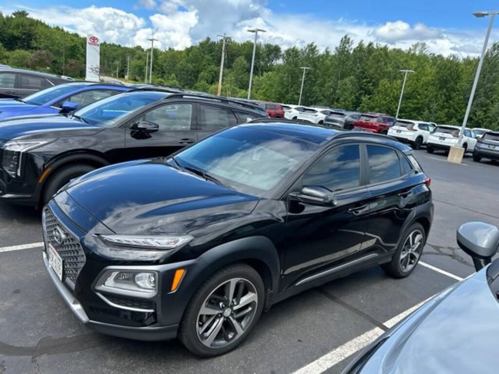 Used 2021 Hyundai Kona Limited SUV