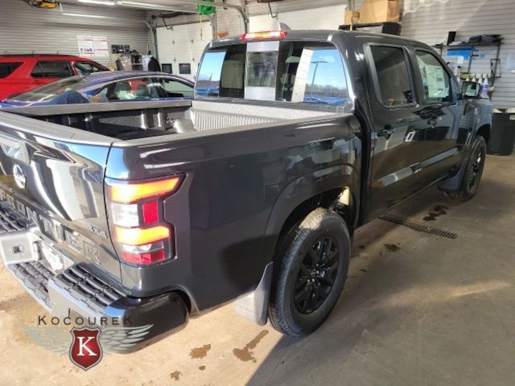 New 2026 Nissan Frontier SV Truck Crew Cab