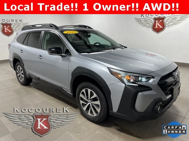 2025 Subaru Outback Premium's photo