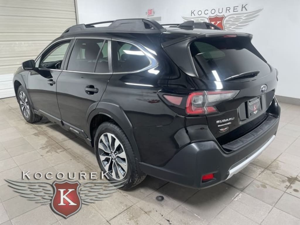 Used 2024 Subaru Outback Limited SUV