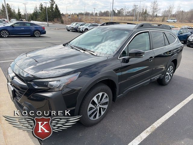 2024 Subaru Outback Premium's photo