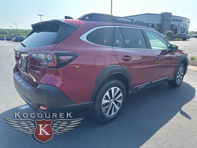 2025 Subaru Outback Premium photo 2