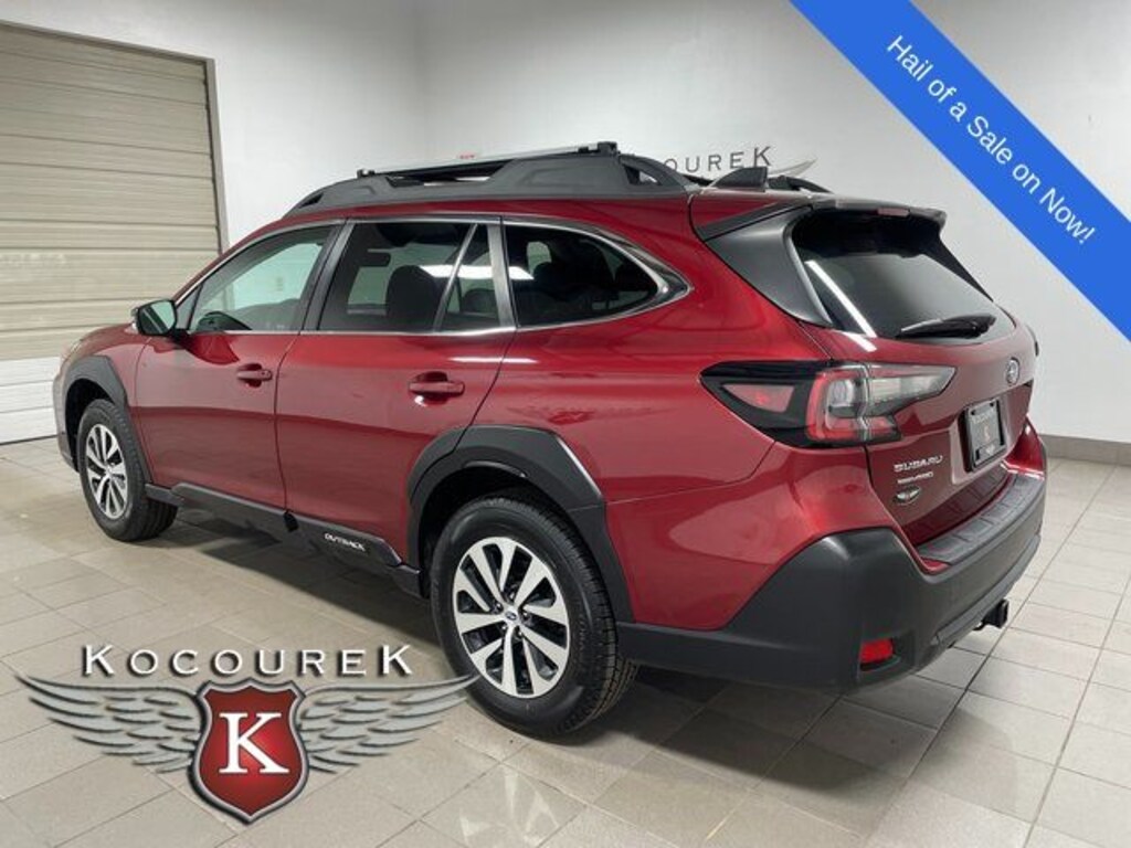 Used 2023 Subaru Outback Premium SUV