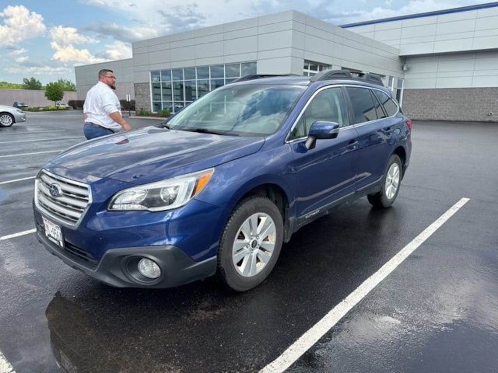 Used 2017 Subaru Outback 2.5i Premium SUV