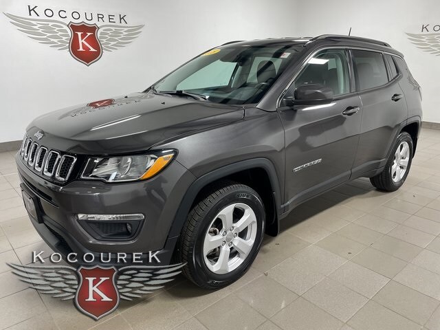 2018 Jeep Compass Latitude photo 3