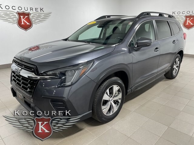 2024 Subaru Ascent Premium photo 3