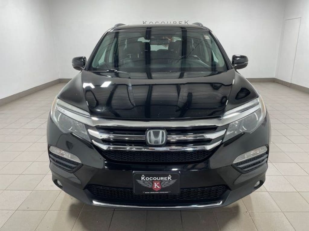Used 2017 Honda Pilot Elite SUV