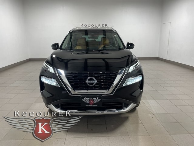 Used 2023 Nissan Rogue Platinum with VIN JN8BT3DD2PW310127 for sale in Wausau, WI