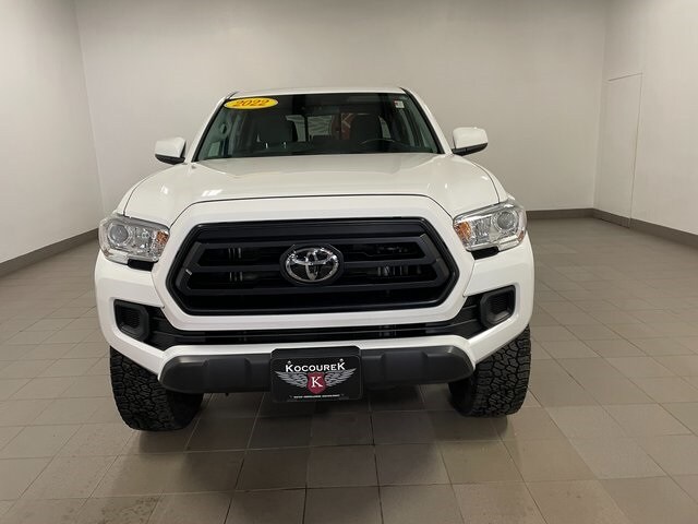 Used 2022 Toyota Tacoma SR with VIN 3TMCZ5AN1NM470973 for sale in Wausau, WI