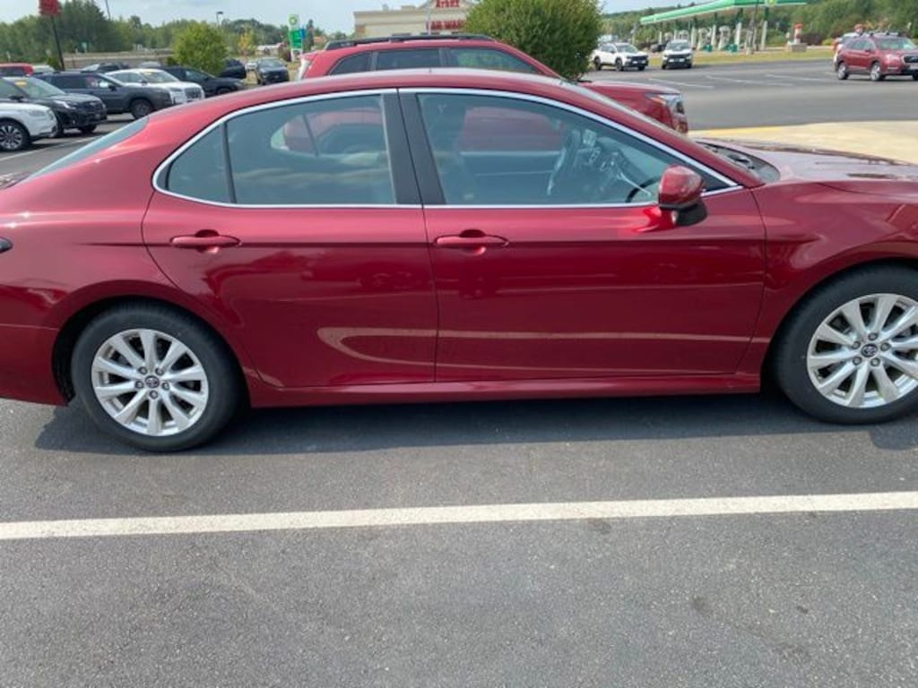 Used 2018 Toyota Camry LE Sedan