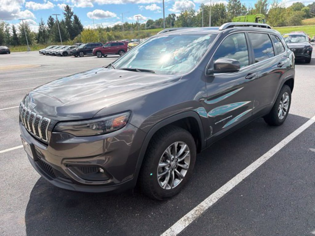 Used 2019 Jeep Cherokee Latitude Plus SUV