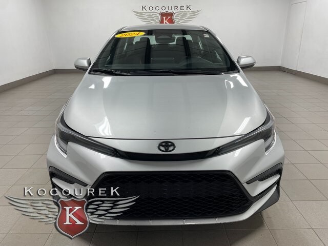 2024 Toyota Corolla SE photo 2
