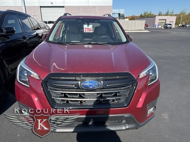 2024 Subaru Forester Limited photo 2