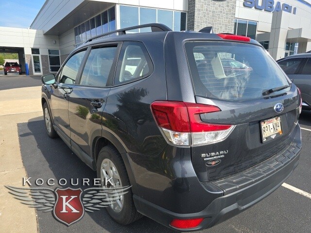 2019 Subaru Forester Base photo 3