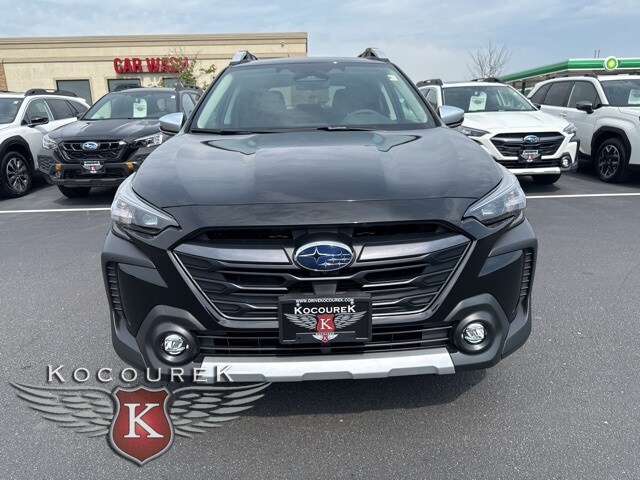 2025 Subaru Outback Touring XT photo 2