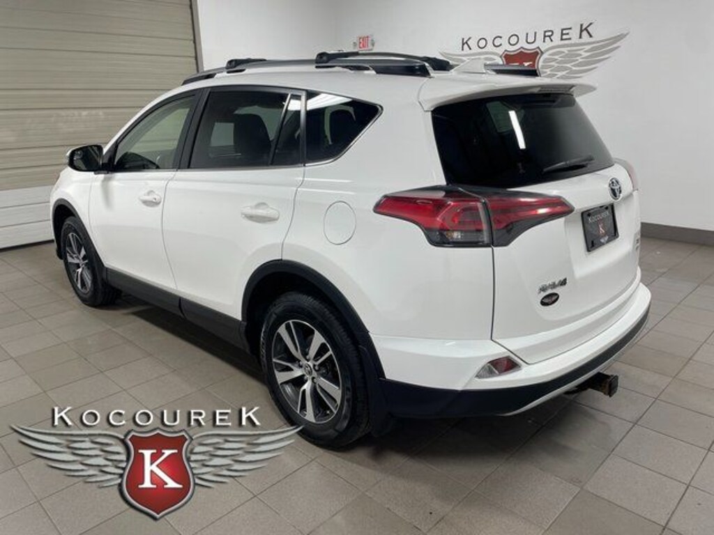 Used 2017 Toyota RAV4 XLE SUV