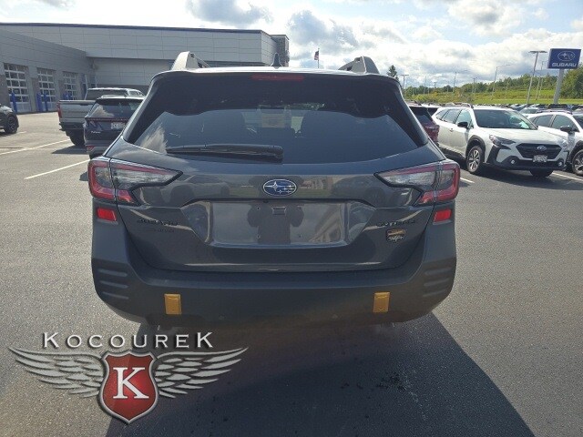 2025 Subaru Outback Wilderness photo 2