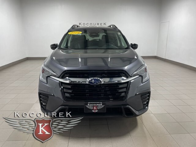 2024 Subaru Ascent Limited photo 2