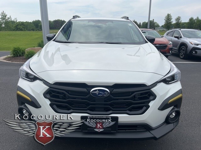 2025 Subaru Crosstrek Sport photo 3