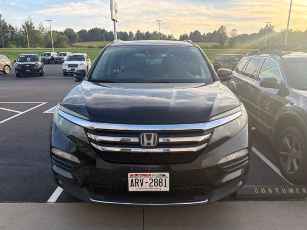 Used 2017 Honda Pilot Touring SUV