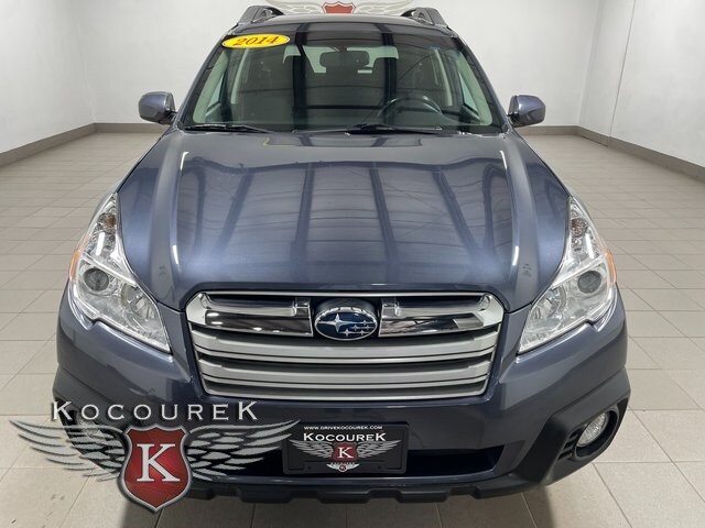 2014 Subaru Outback 2.5i Premium photo 2