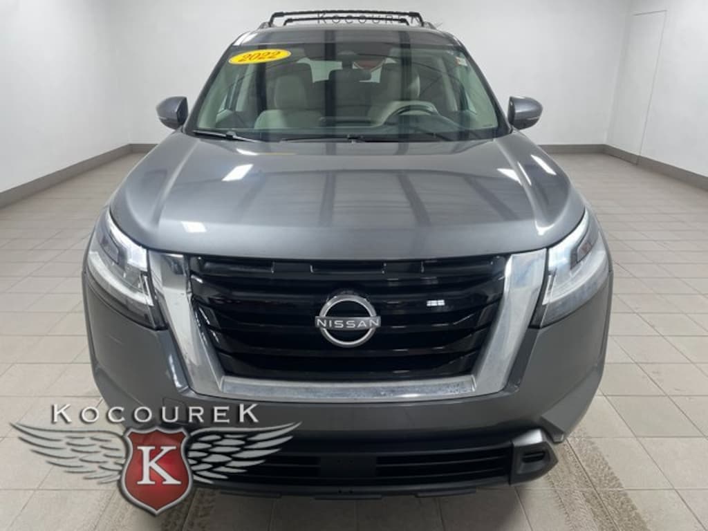 Used 2022 Nissan Pathfinder SV SUV
