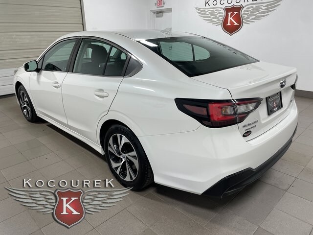 2020 Subaru Legacy Premium photo 2