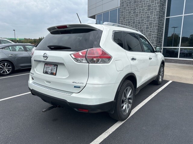 2014 Nissan Rogue SL photo 4