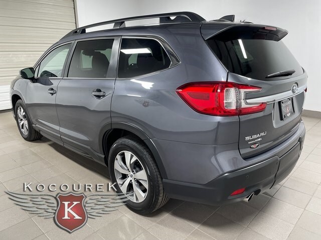 2024 Subaru Ascent Premium photo 4