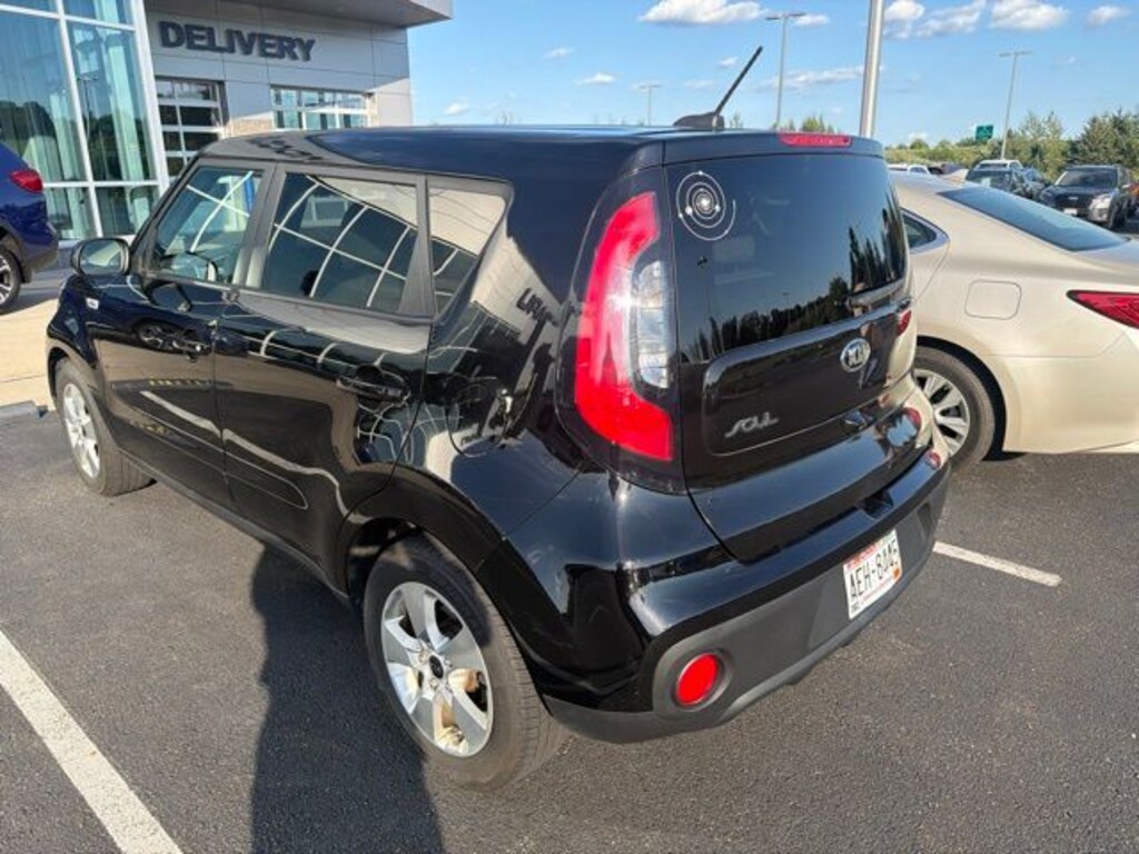 Used 2018 Kia Soul Base Hatchback