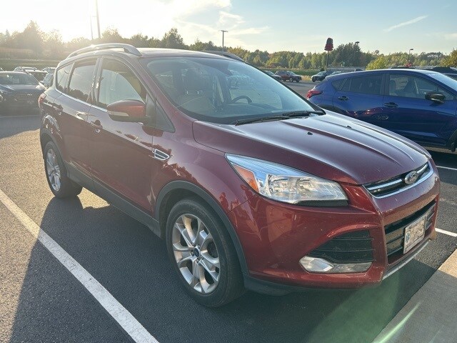 2015 Ford Escape Titanium photo 2