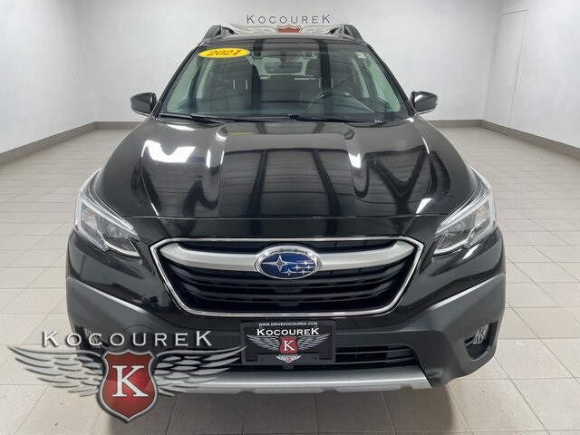 2021 Subaru Outback Limited photo 2