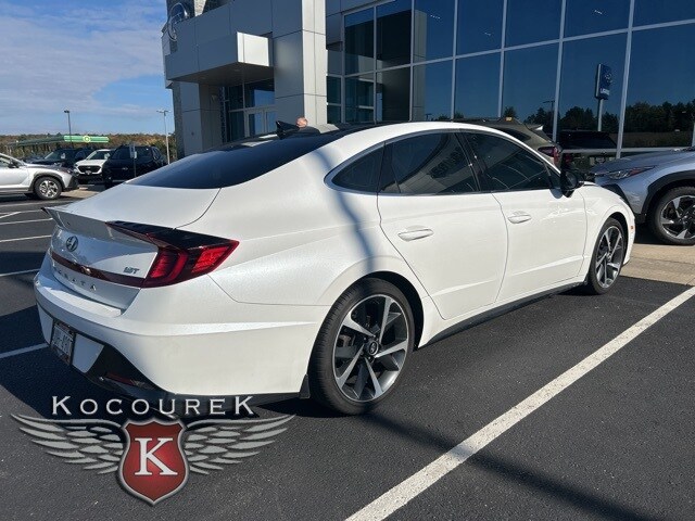 2022 Hyundai Sonata SEL Plus photo 4