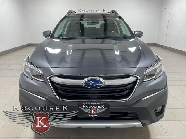 2022 Subaru Outback Limited photo 2