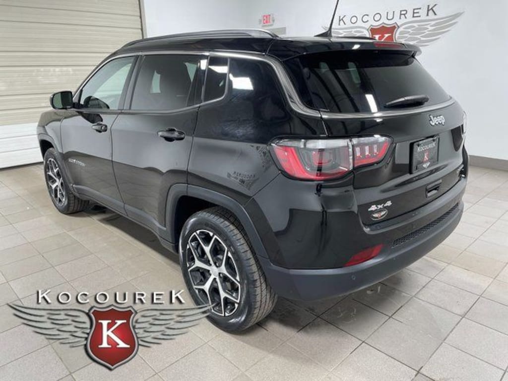 Used 2024 Jeep Compass Limited SUV
