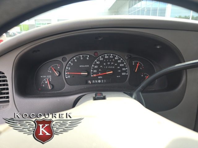 2001 Mazda B-Series's photo