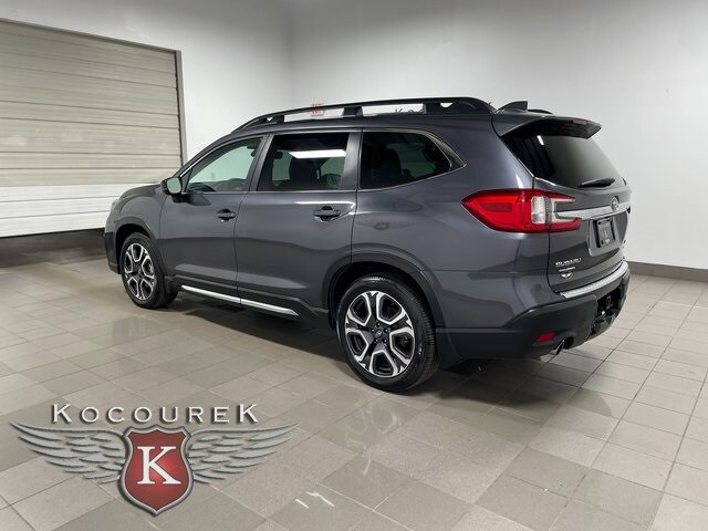2024 Subaru Ascent Limited photo 4