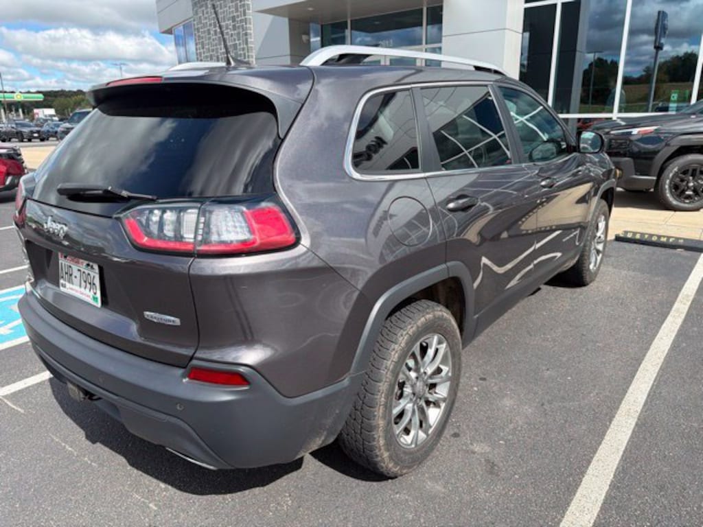 Used 2019 Jeep Cherokee Latitude Plus SUV