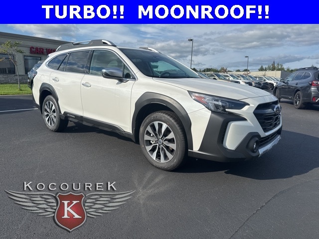 2025 Subaru Outback Touring's photo