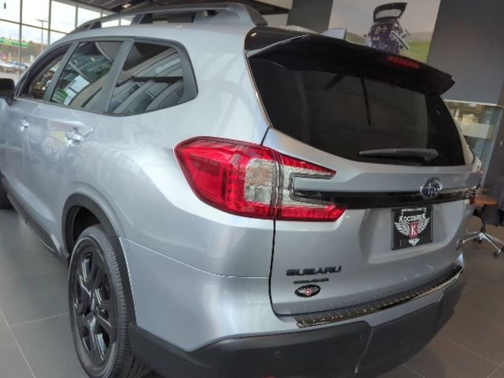 New 2026 Subaru Ascent Onyx Edition Touring SUV