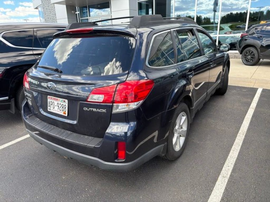 Used 2013 Subaru Outback 2.5i Premium SUV