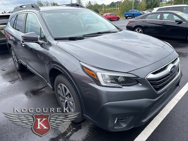2021 Subaru Outback Premium photo 3