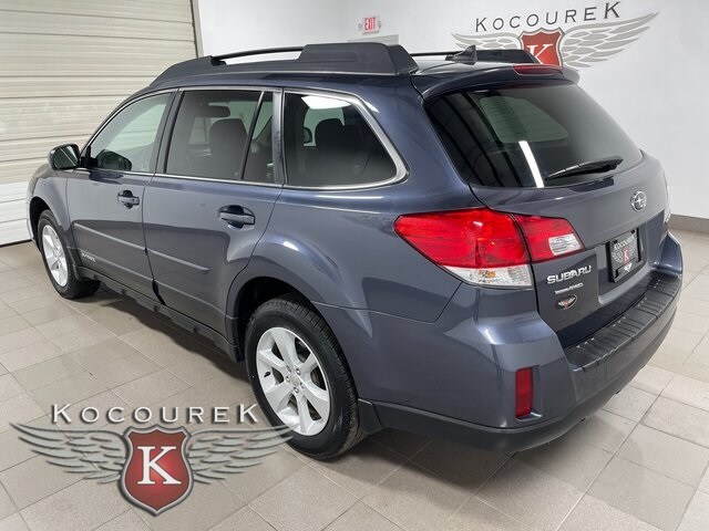 2014 Subaru Outback 2.5i Premium photo 4
