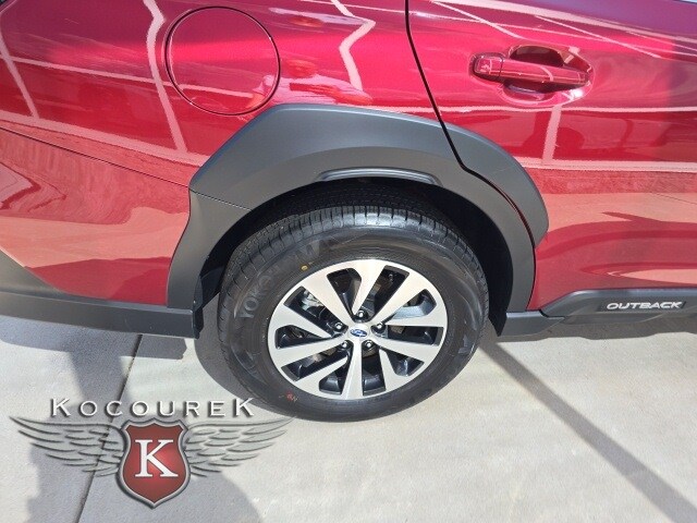 2025 Subaru Outback Premium photo 2