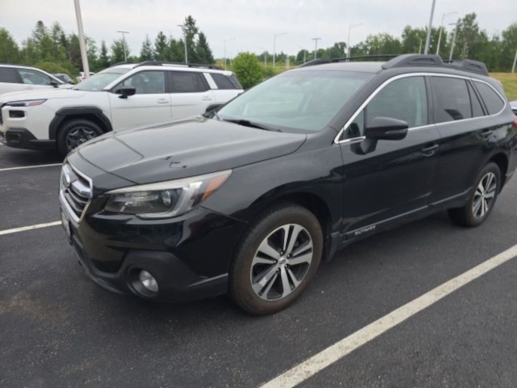 Used 2018 Subaru Outback 2.5i SUV