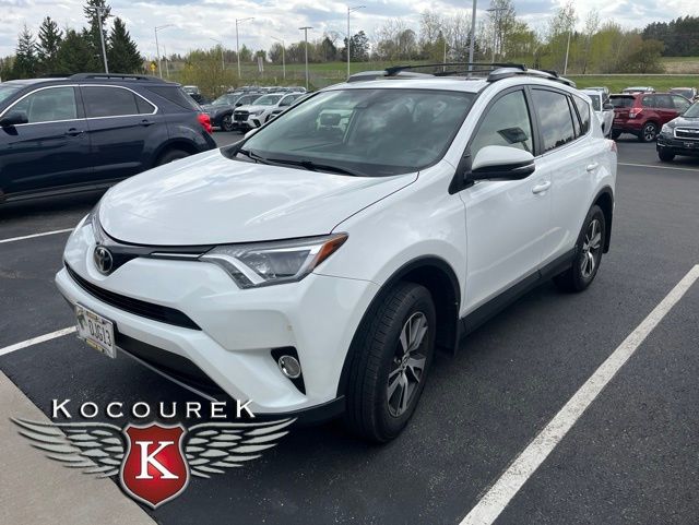 2017 Toyota RAV4 XLE AWD's photo