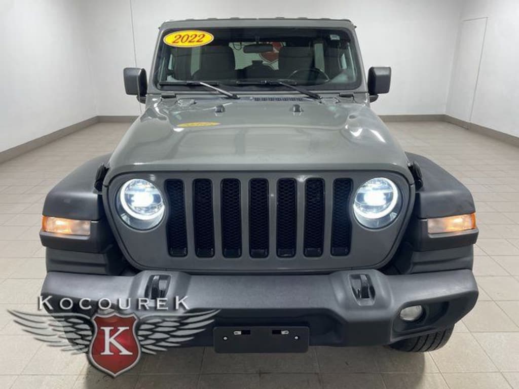 Used 2022 Jeep Wrangler Unlimited Sport Altitude SUV