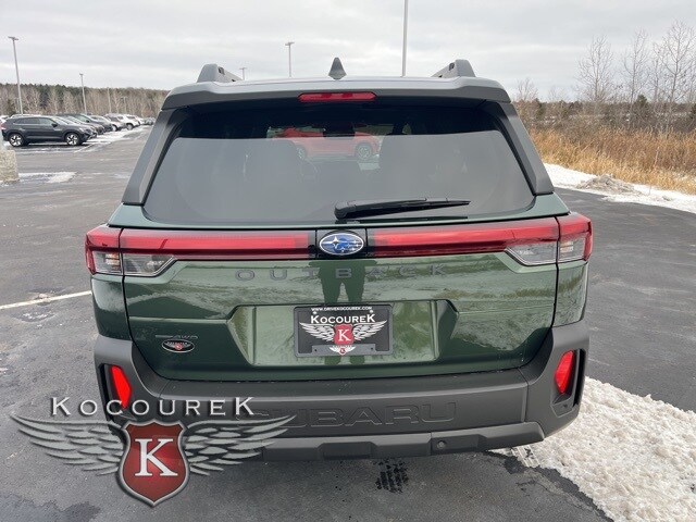 2026 Subaru Outback Premium photo 3